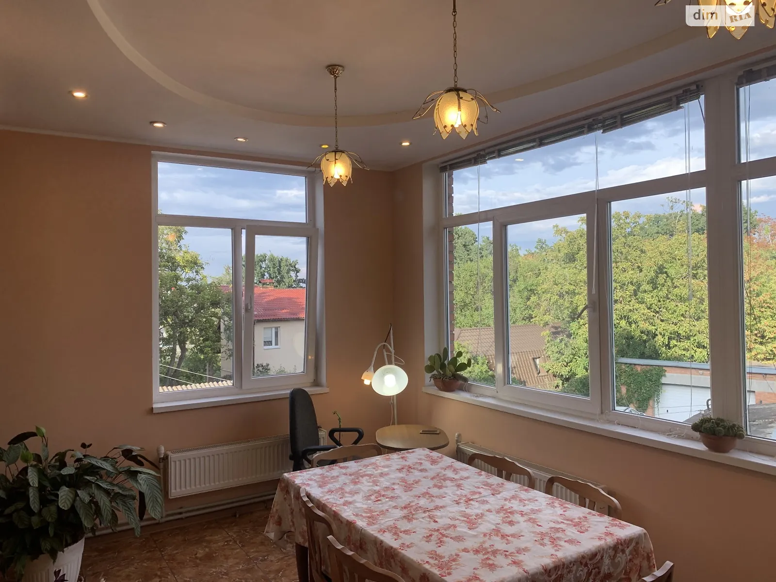 Продается 3-комнатная квартира 94 кв. м в Виннице, ул. Николая Оводова - фото 1