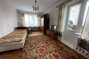 Зніму квартиру в Чорткові  довгостроково