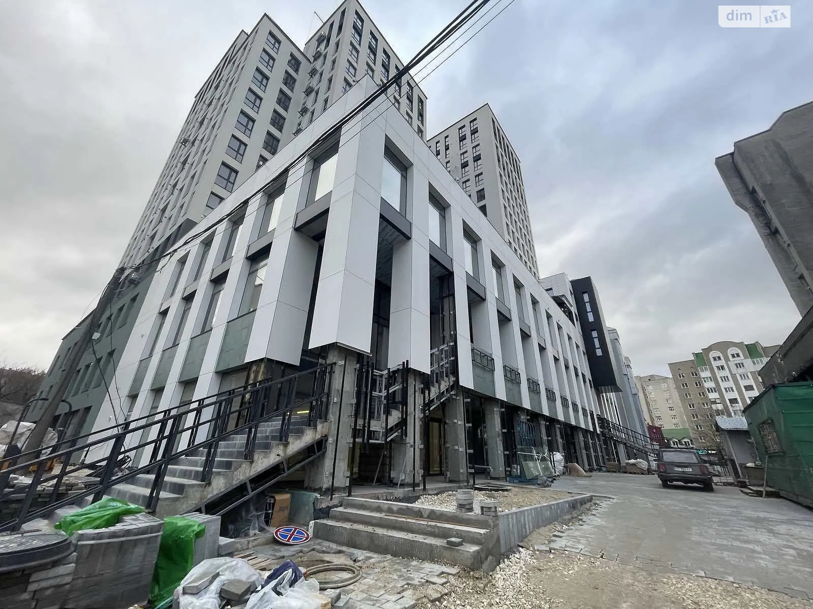 Продается помещения свободного назначения 58 кв. м в 14-этажном здании, цена: 130000 $ - фото 1