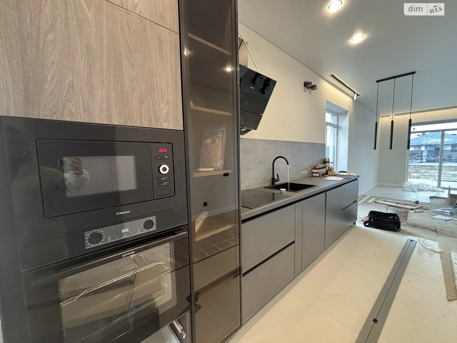 Продается одноэтажный дом 160 кв. м с камином, цена: 210000 $ - фото 1