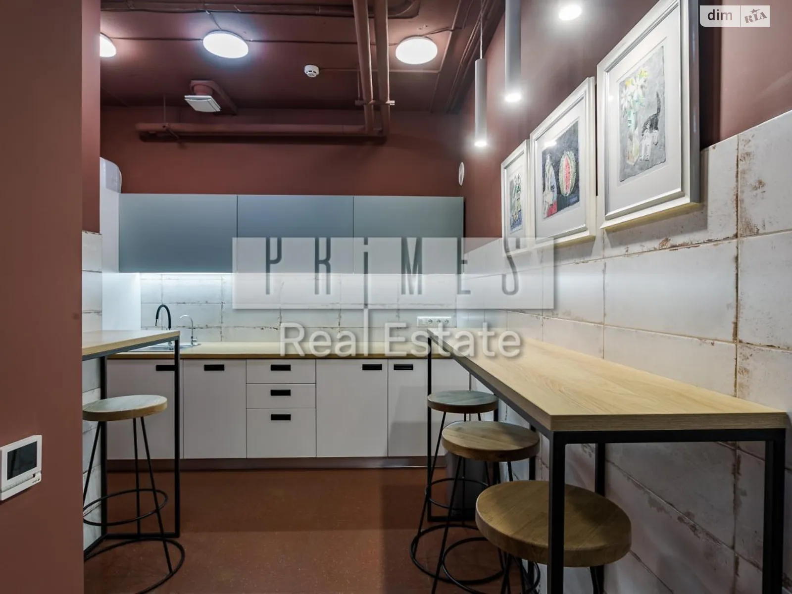 Здається в оренду офіс 175 кв. м в бізнес-центрі, цена: 3200 $ - фото 1