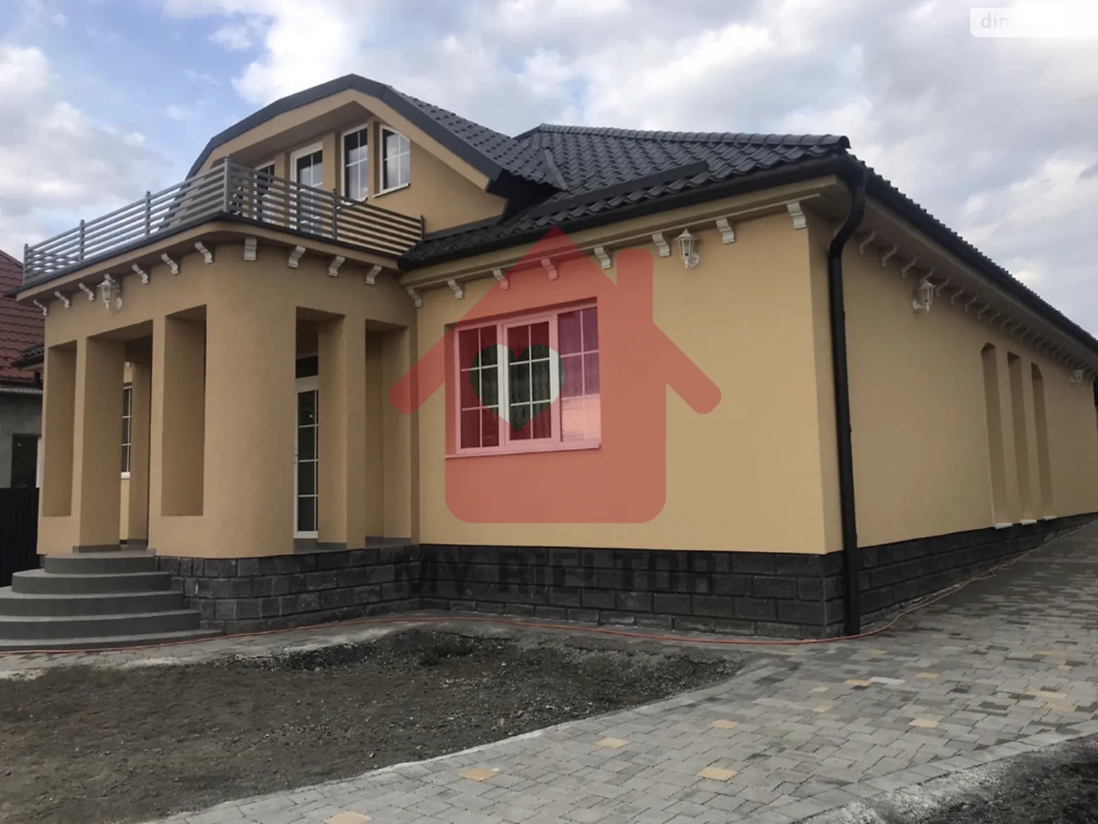 Продается одноэтажный дом 175 кв. м с баней/сауной, цена: 200000 $ - фото 1