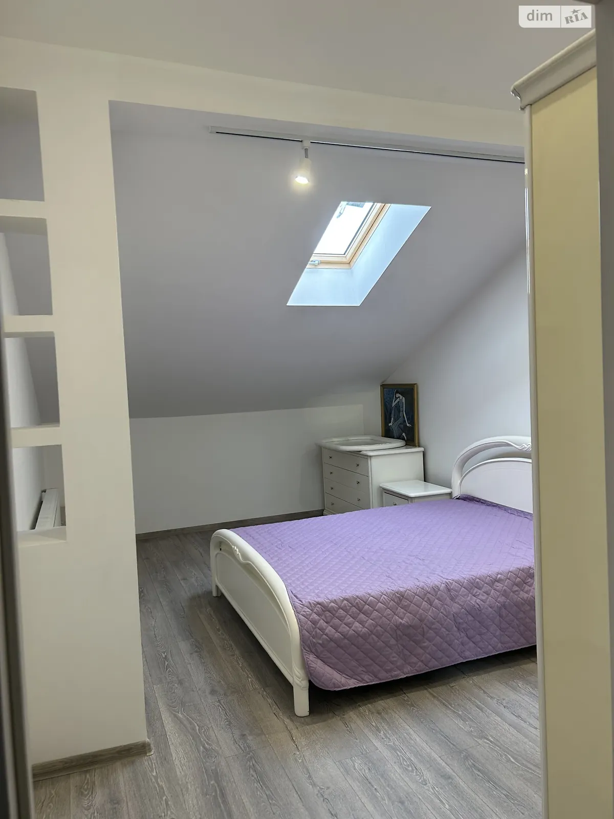 Продается 3-комнатная квартира 124 кв. м в Черновцах, ул. Буковинская, 6А - фото 1
