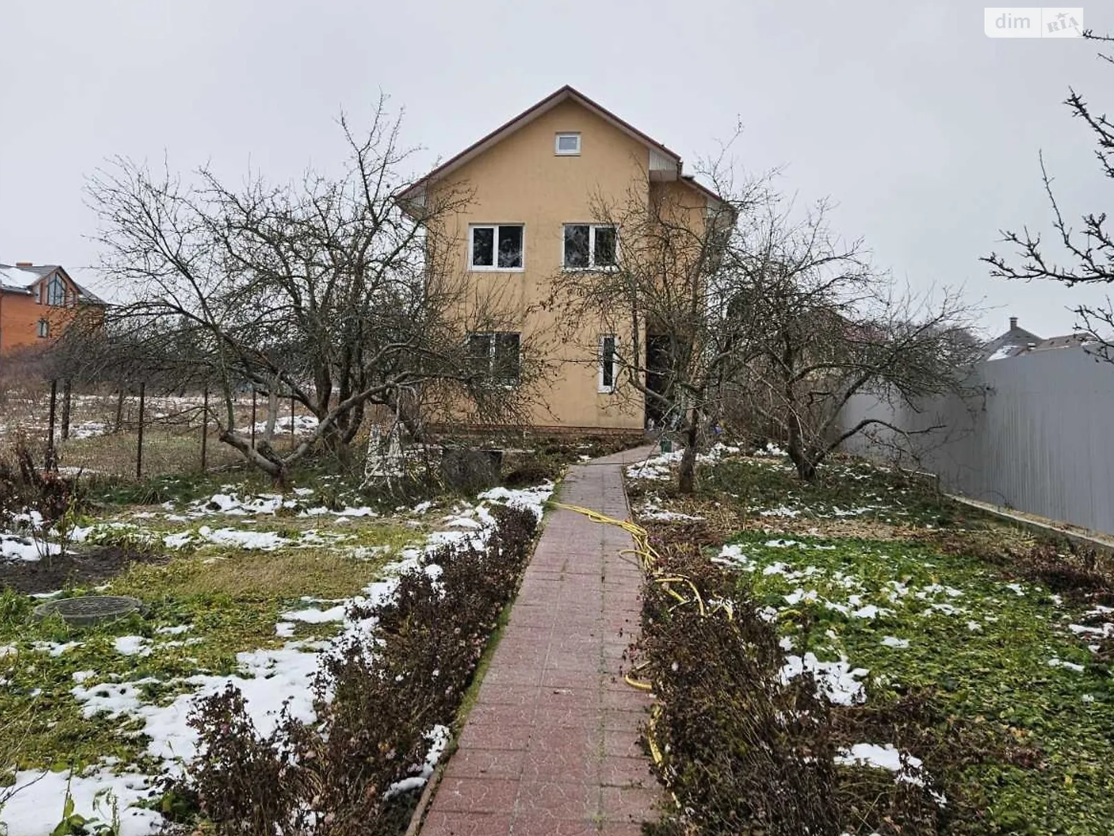 Продается дом на 2 этажа 130.5 кв. м с верандой, цена: 120000 $ - фото 1