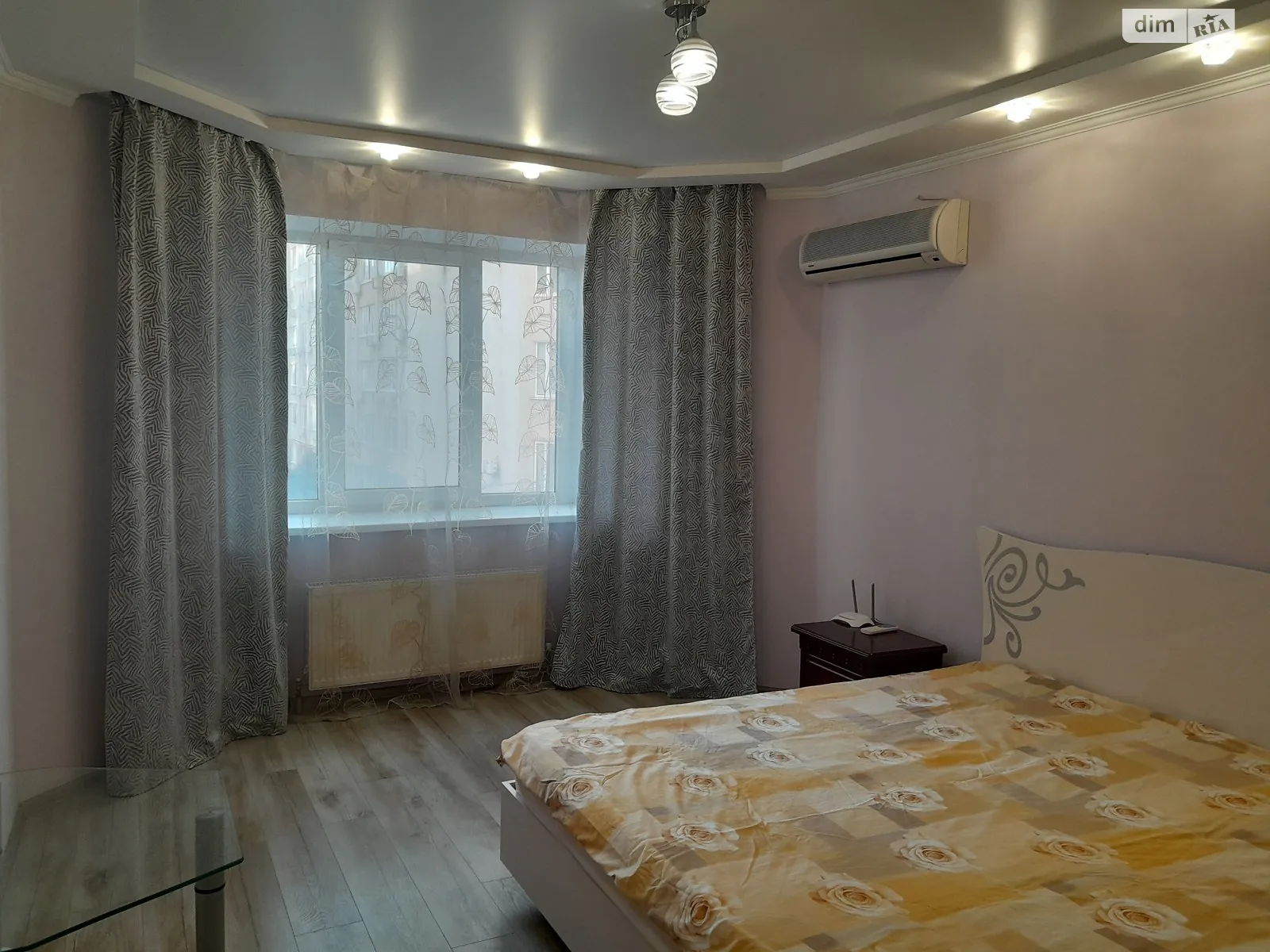 Сдается в аренду 1-комнатная квартира 40 кв. м в Одессе, ул. Костанди, 162 - фото 1