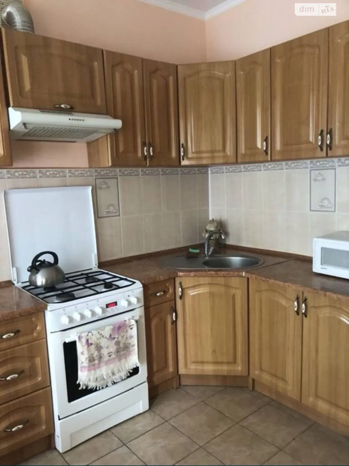 2-кімнатна квартира 60 кв. м у Тернополі, вул. Будного Степана - фото 1