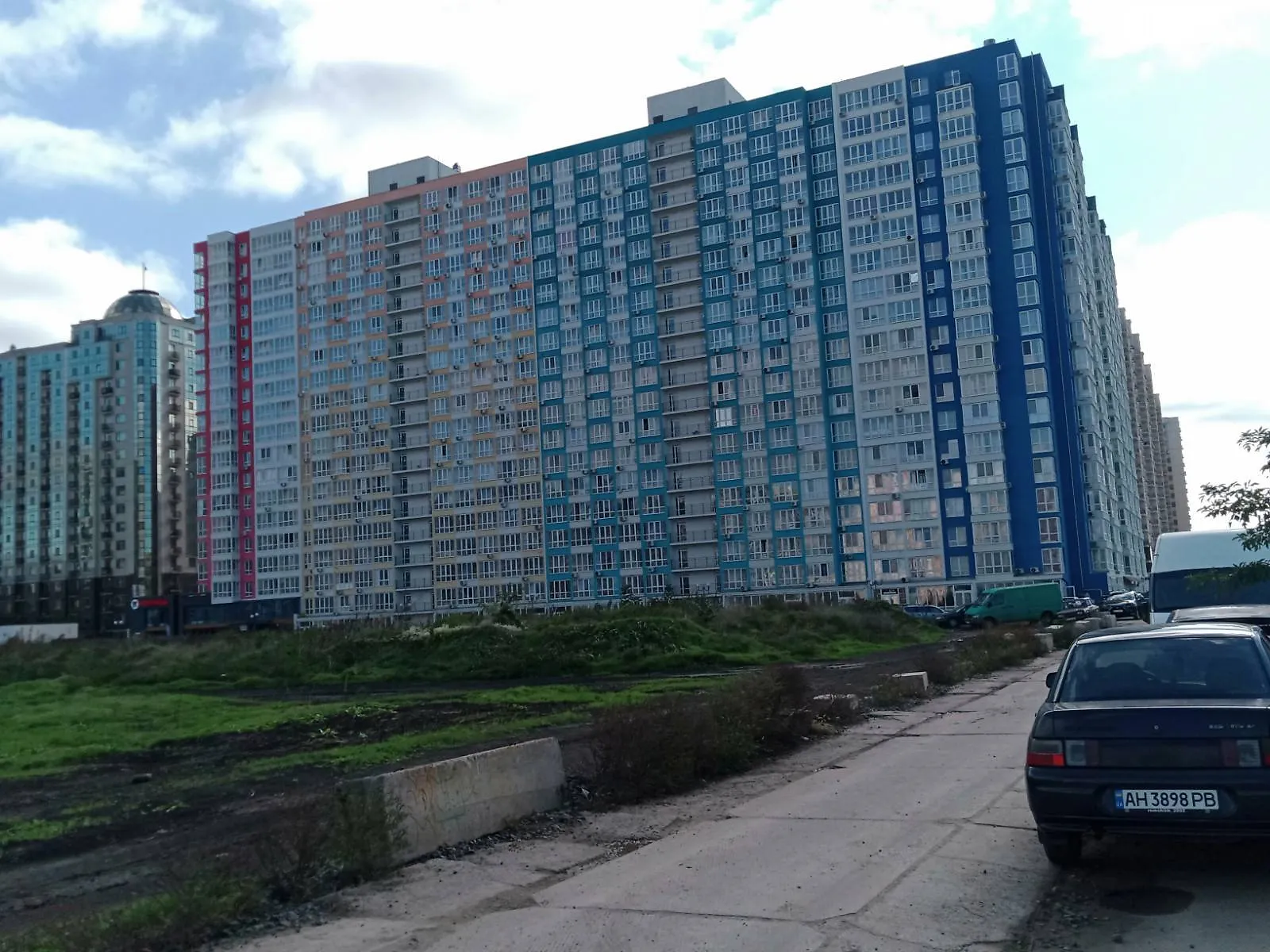 Продается 1-комнатная квартира 39 кв. м в Одессе, ул. Жемчужная - фото 1