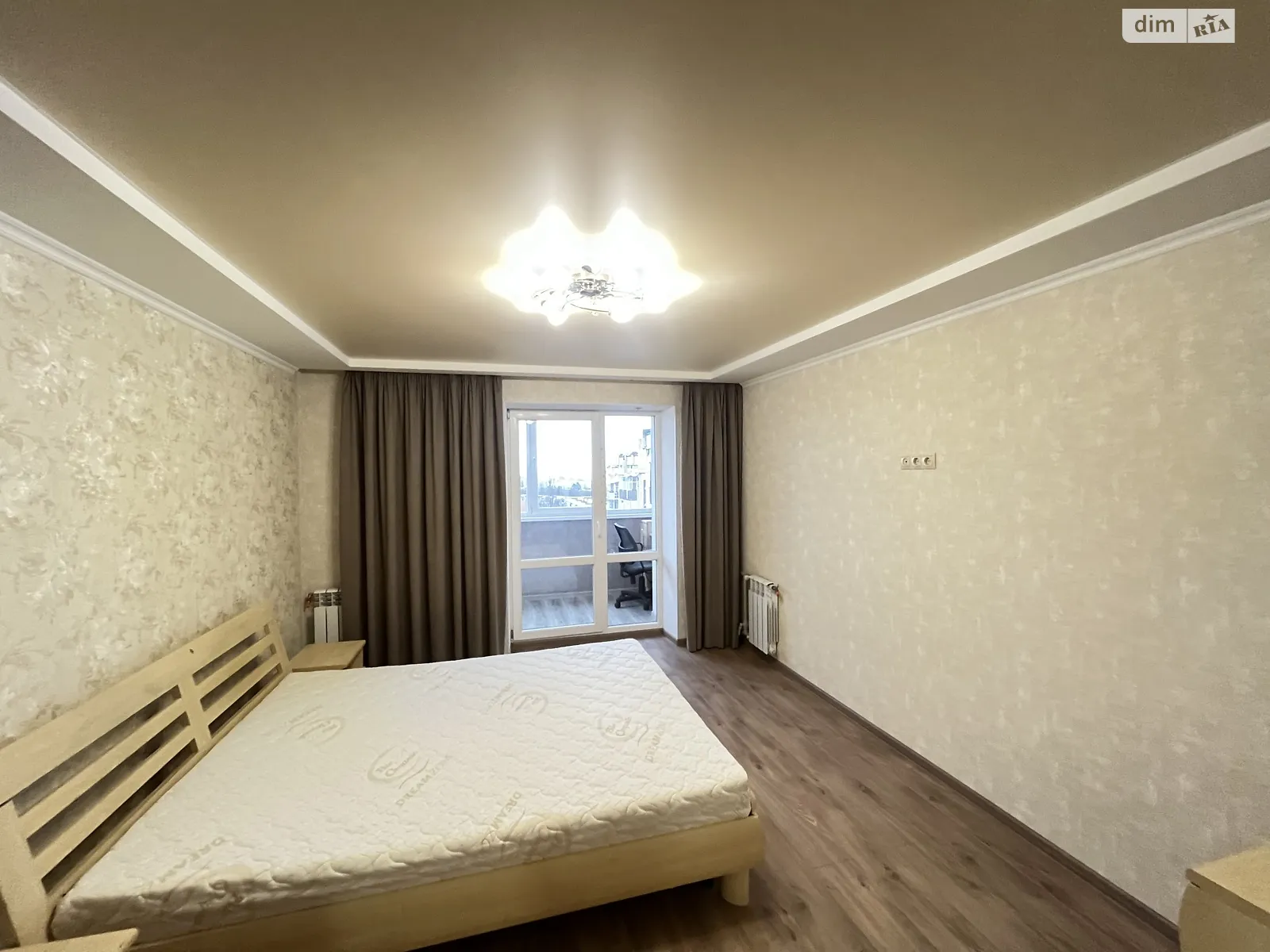 Продається 4-кімнатна квартира 84 кв. м у Хмельницькому, просп. Миру - фото 1