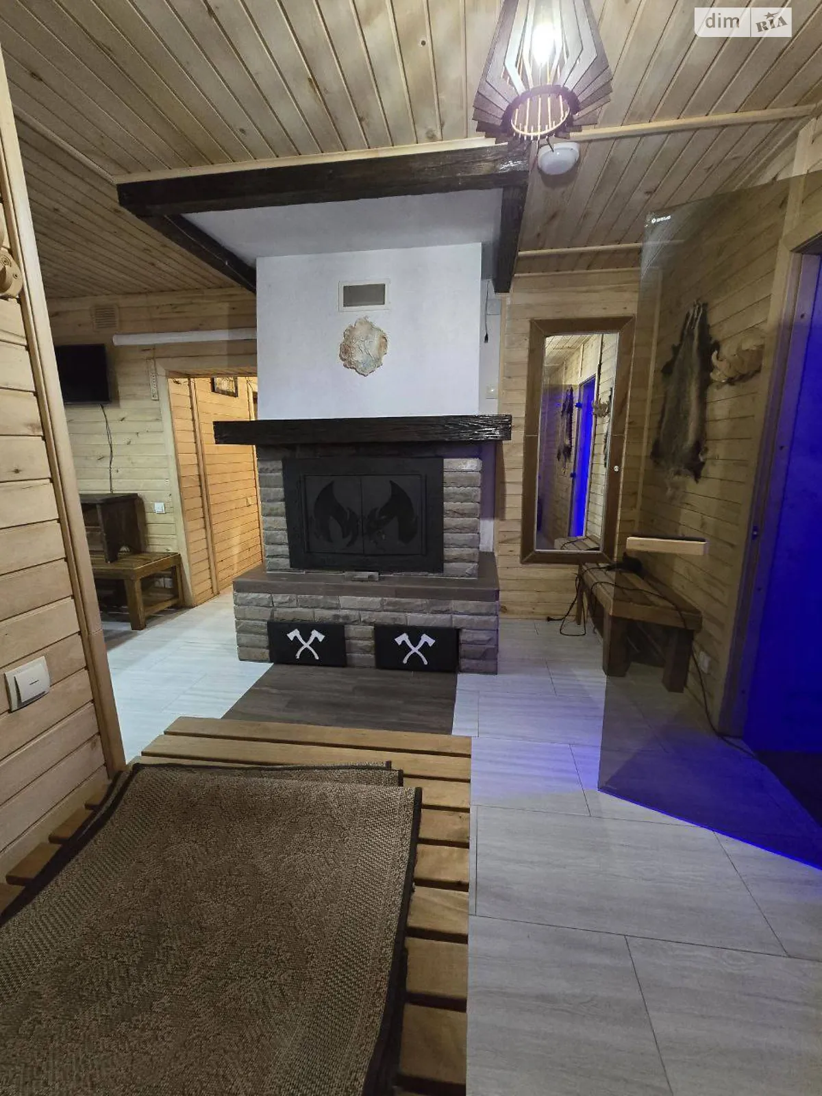 Продается дом на 2 этажа 80 кв. м с подвалом, цена: 64000 $ - фото 1