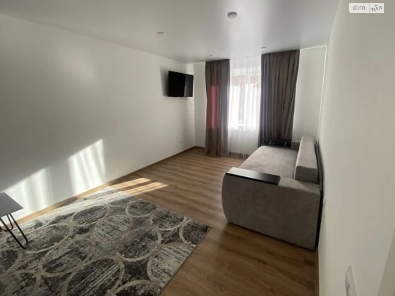 1-комнатная квартира 42 кв. м в Тернополе, цена: 250 $ - фото 1