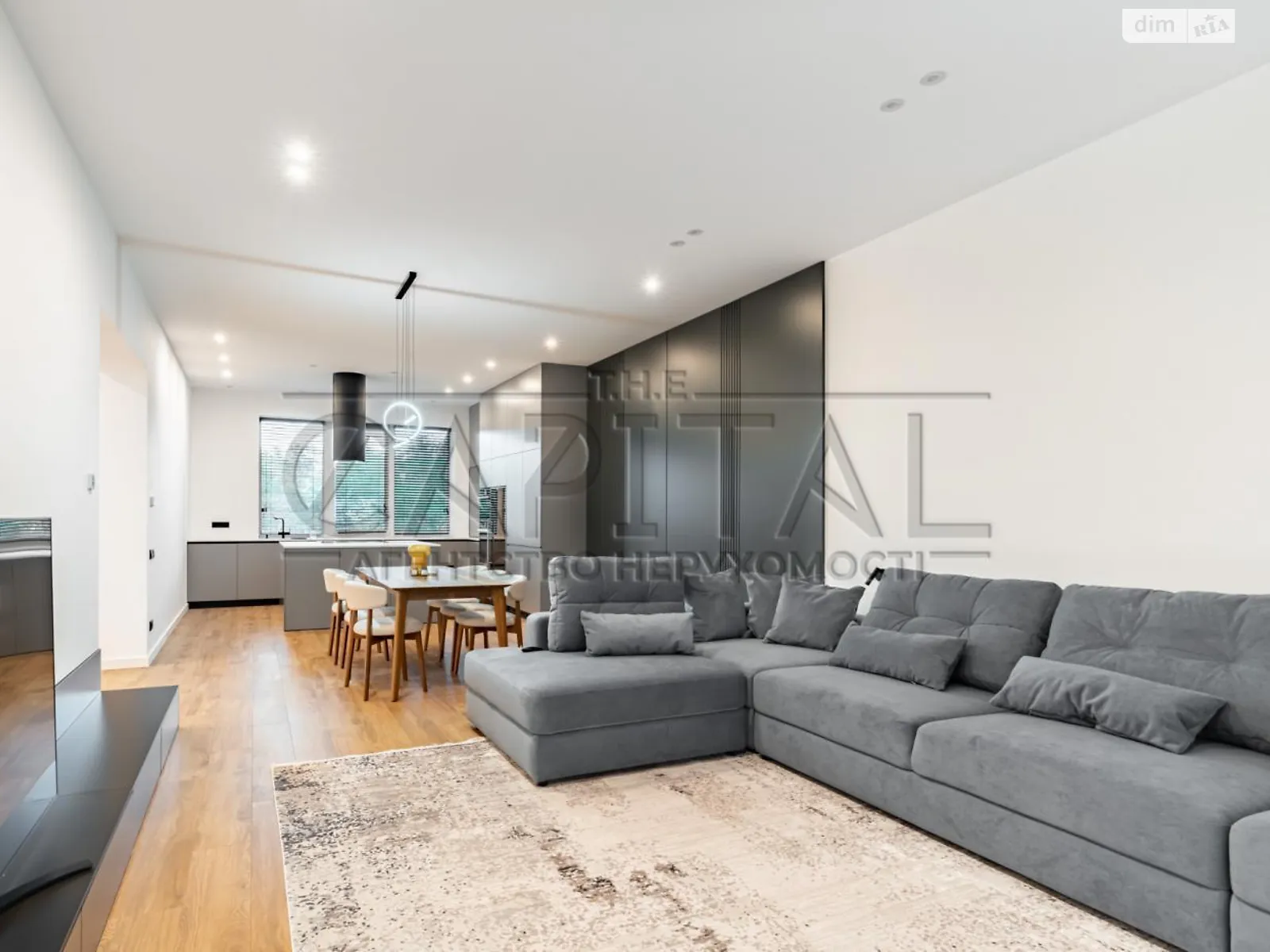 Продается дом на 2 этажа 255 кв. м с верандой, цена: 575000 $ - фото 1