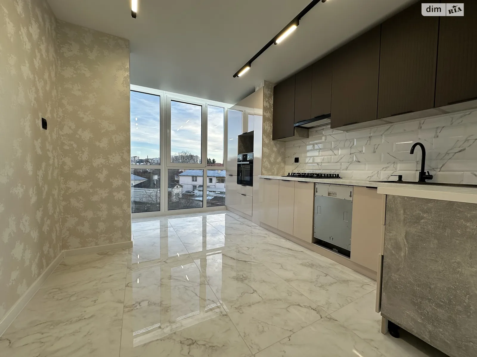 2-комнатная квартира 66 кв. м в Тернополе, цена: 82000 $ - фото 1
