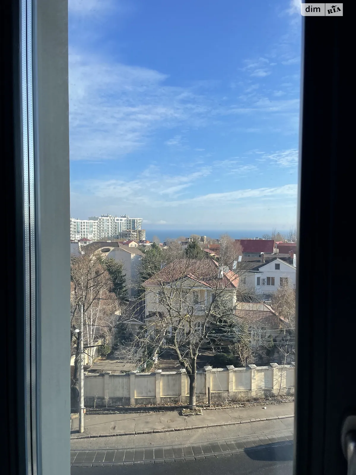 Продается 3-комнатная квартира 92.2 кв. м в Одессе, Фонтанская дор., 62К - фото 1