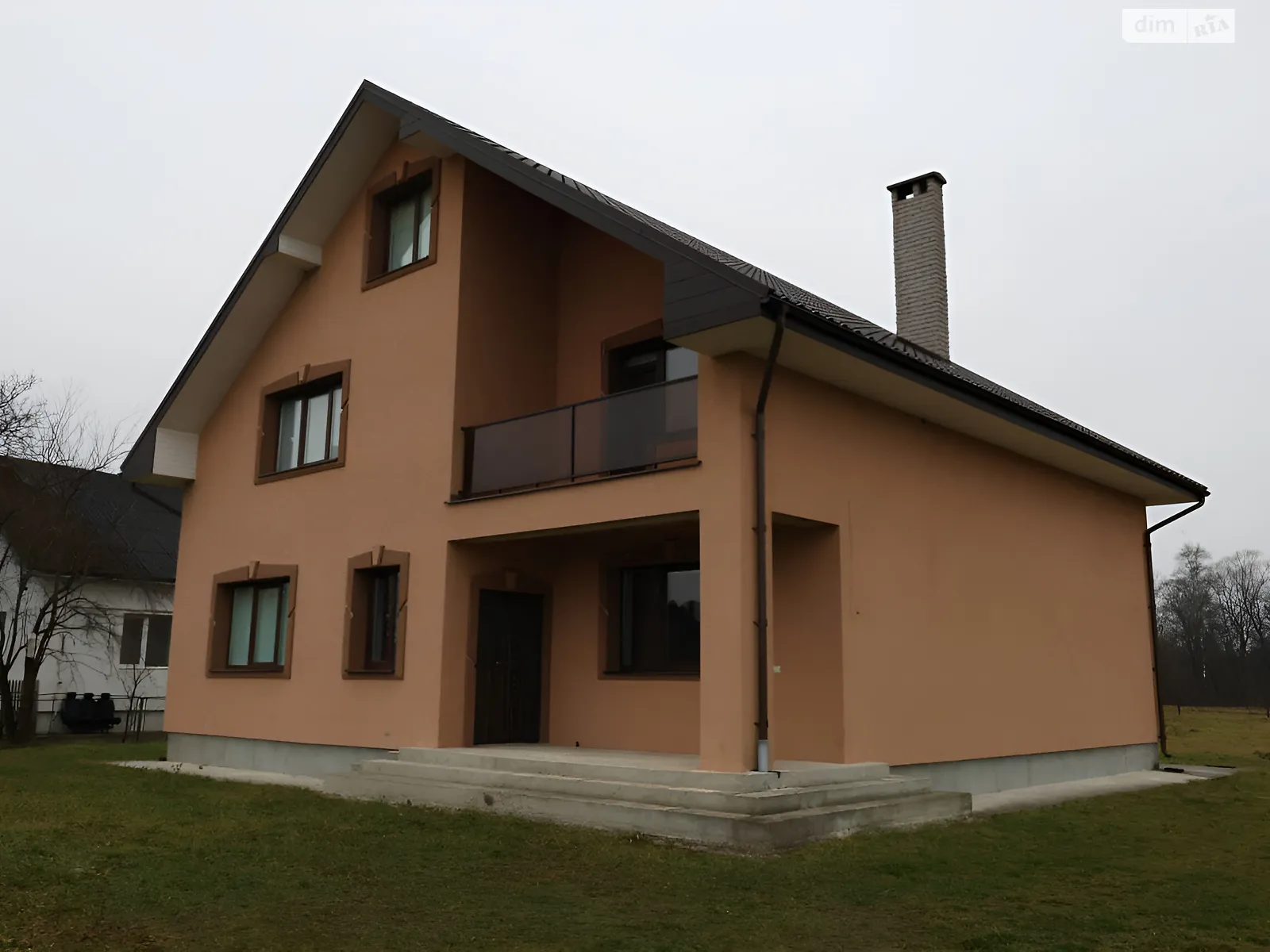 Продается дом на 2 этажа 236.3 кв. м с баней/сауной, цена: 150000 $ - фото 1