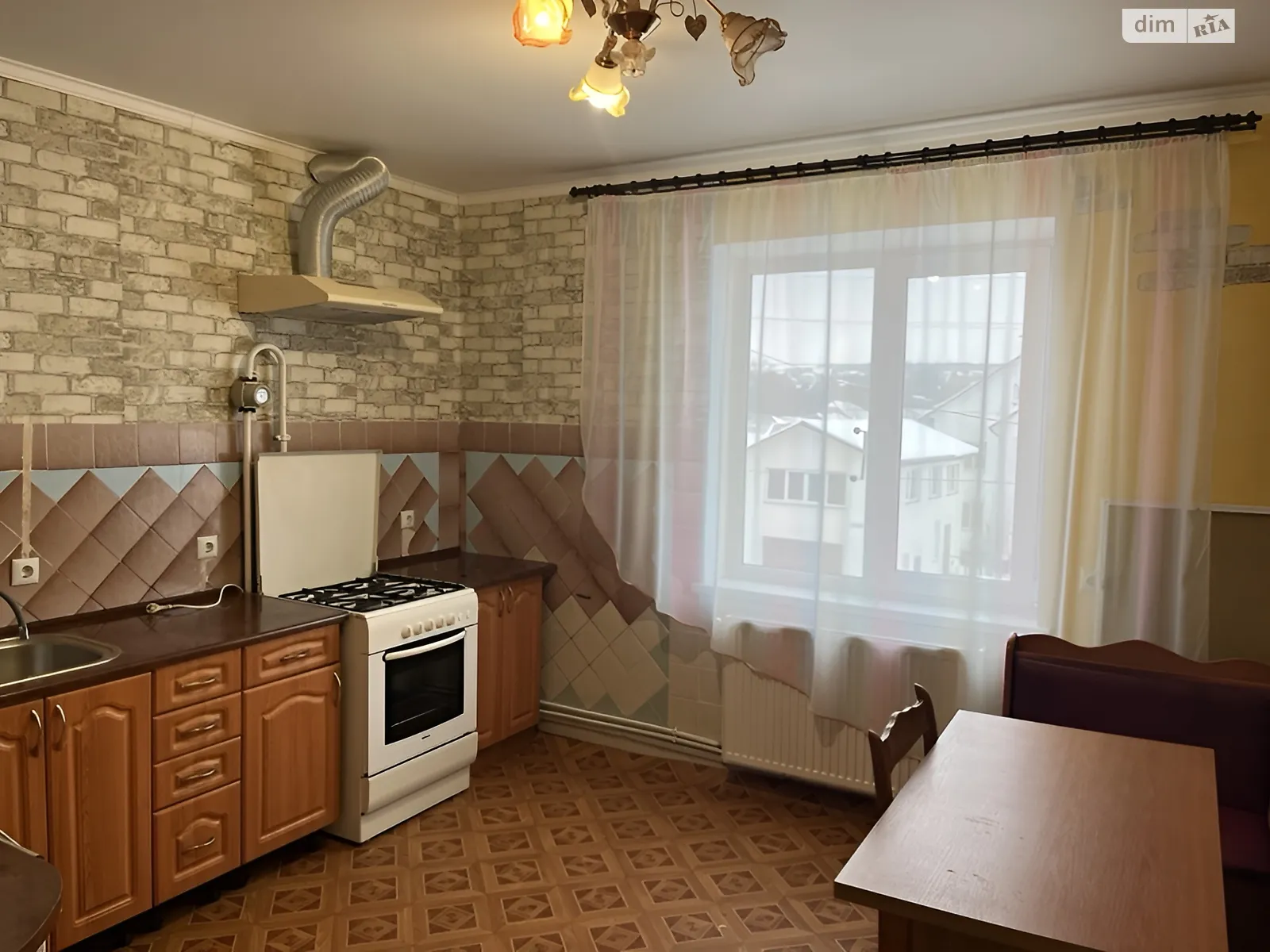 Сдается в аренду часть дома 100 кв. м с гаражом, цена: 8000 грн - фото 1