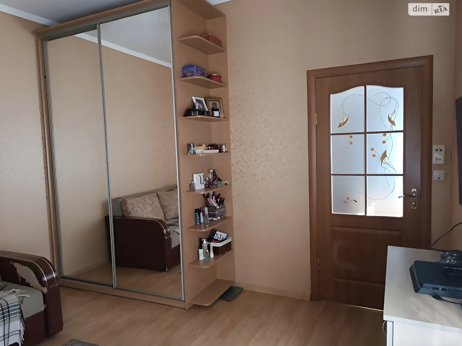 Продается часть дома 37 кв. м с беседкой, цена: 45700 $ - фото 1