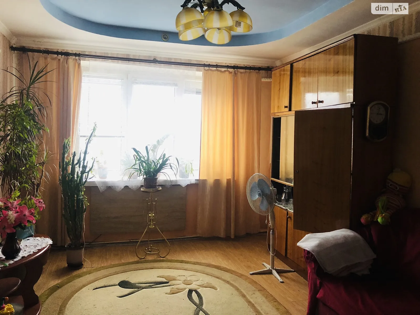 Продается 3-комнатная квартира 60.3 кв. м в Ужгороде, просп. Свободы, 2 - фото 1