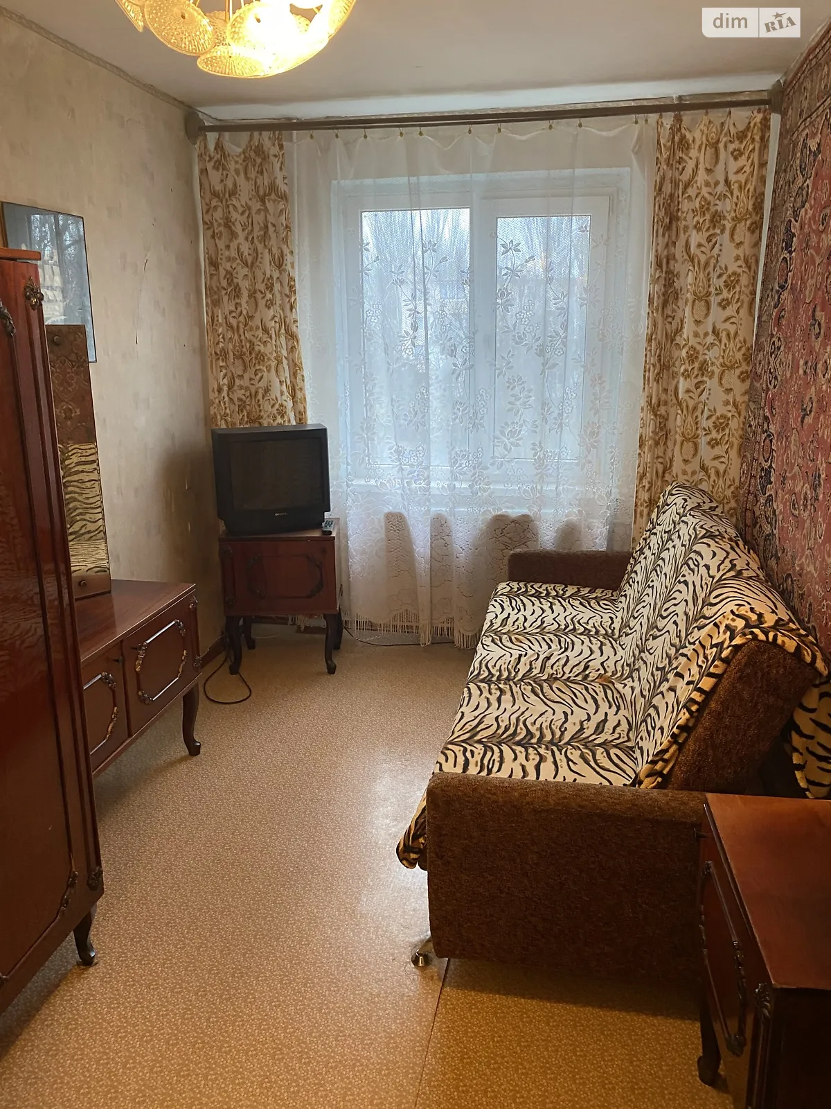 Продається 4-кімнатна квартира 61.3 кв. м у Одесі, вул. 28-ї Бригади(Паустовського), 21 - фото 1