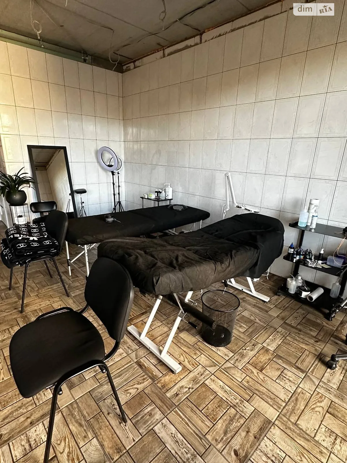 Продається приміщення вільного призначення 47.5 кв. м в 23-поверховій будівлі, цена: 53000 $ - фото 1