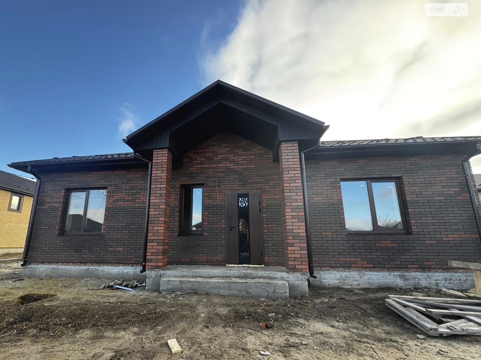 Продається одноповерховий будинок 115 кв. м з терасою, цена: 91000 $ - фото 1