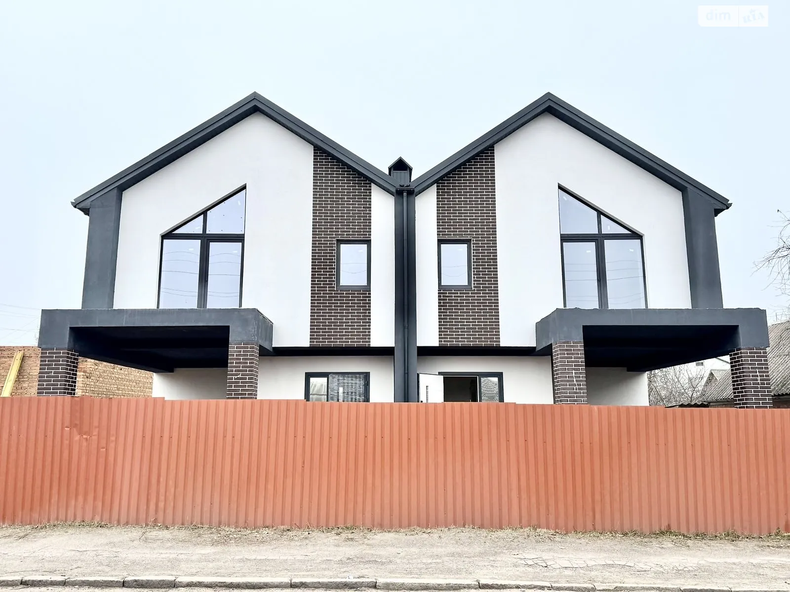 Продається частина будинку 145 кв. м з бесідкою, цена: 115000 $ - фото 1