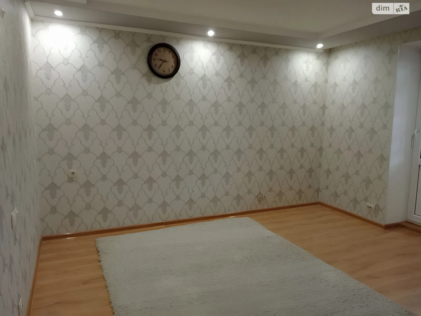 Продается 3-комнатная квартира 63.6 кв. м в Дружковке, ул. Индустриальная, 24 - фото 1