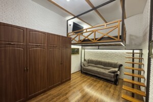 Продажа квартиры, Закарпатская, Мукачево, р‑н. Центр, Ярослава Мудрого улица