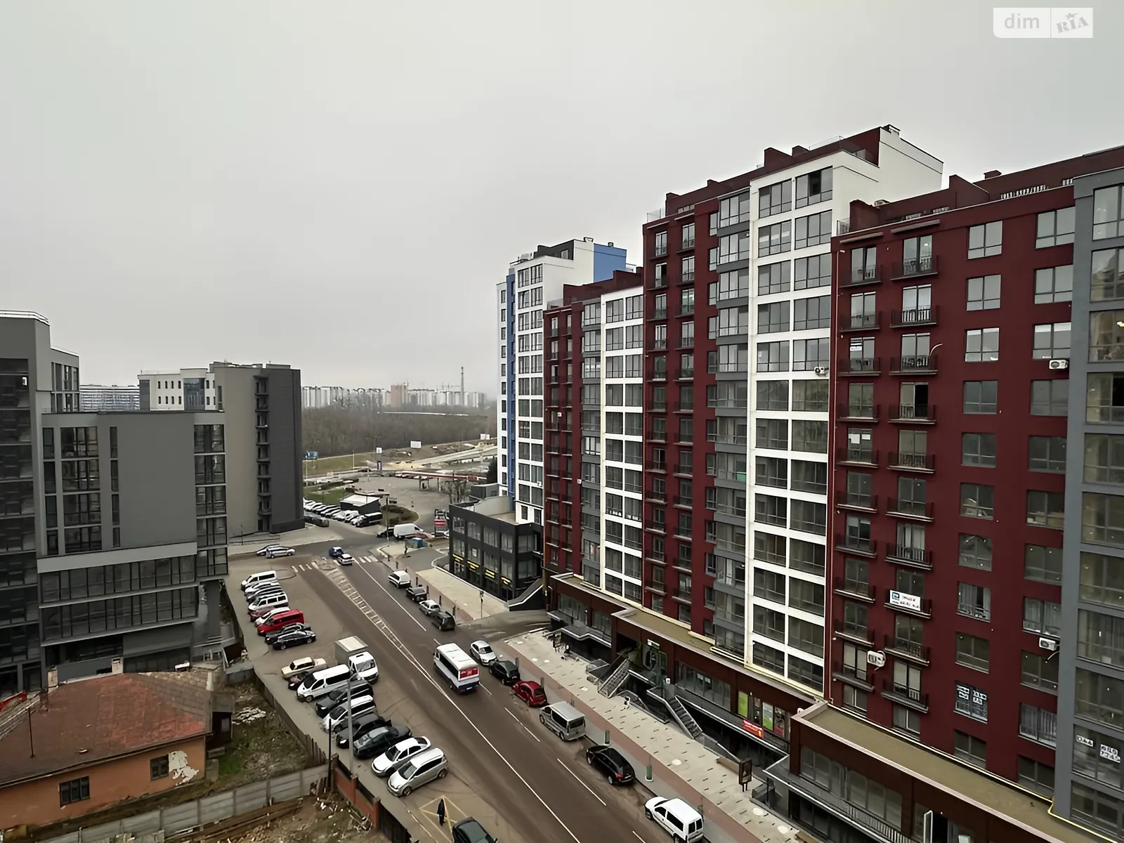 Продается 2-комнатная квартира 68.7 кв. м в Ивано-Франковске, ул. Княгинин, 44 корпус 9 - фото 1