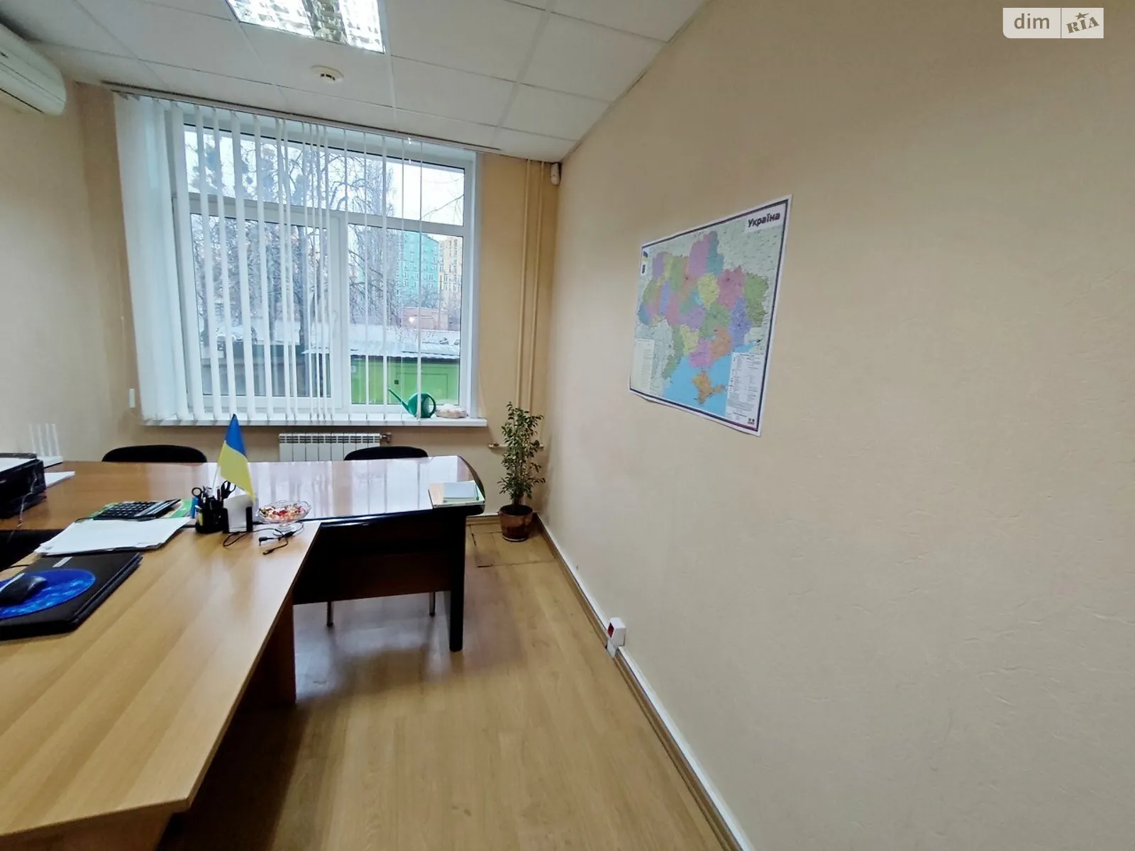 Здається в оренду офіс 14.5 кв. м в бізнес-центрі, цена: 8360 грн - фото 1