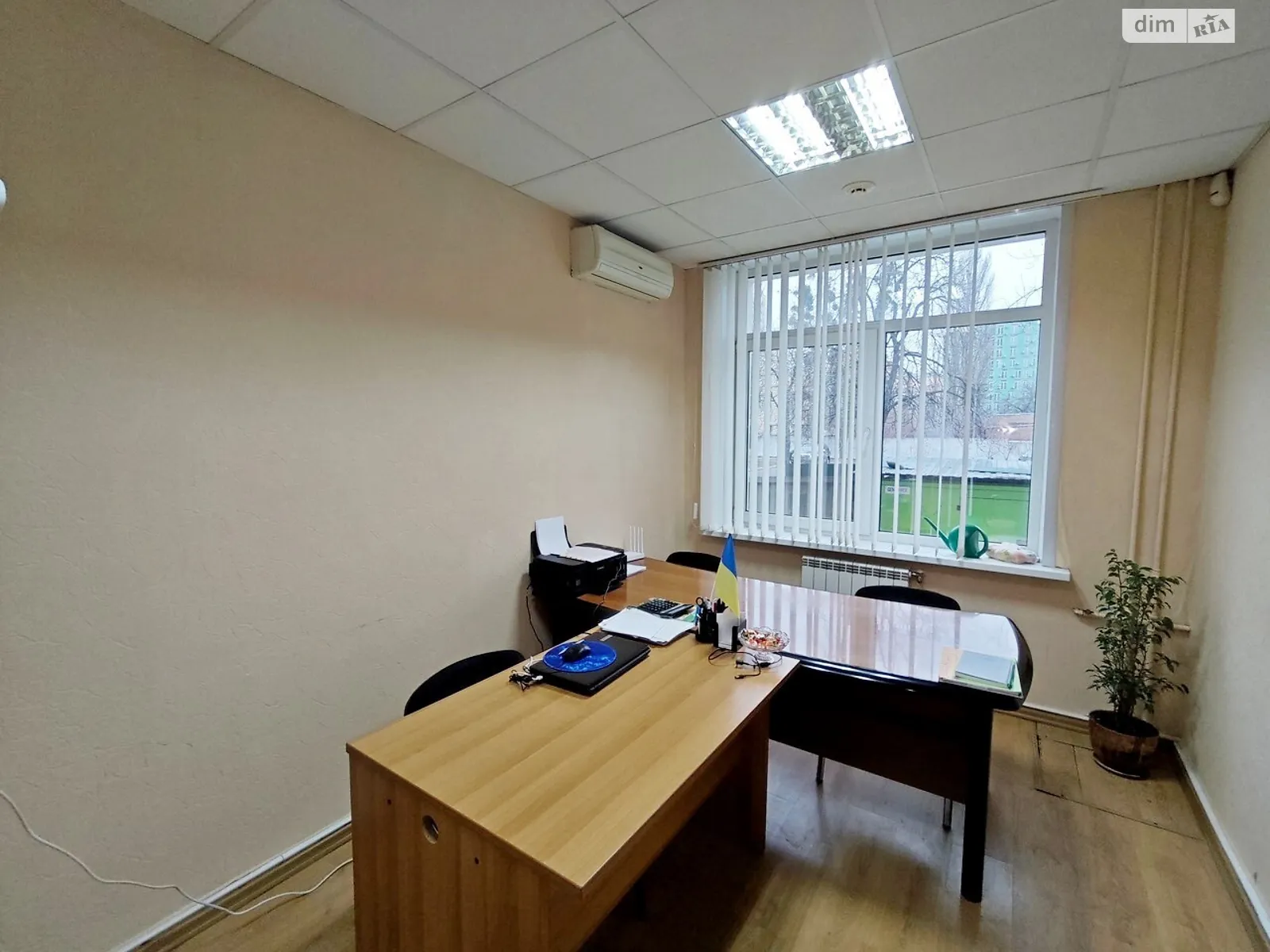 Здається в оренду офіс 14.5 кв. м в бізнес-центрі, цена: 8380 грн - фото 1