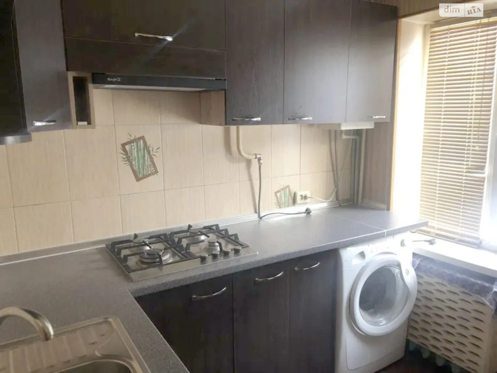Продается 1-комнатная квартира 31 кв. м в Днепре, ул. Алана Шепарда(Суворова), 11Б - фото 1