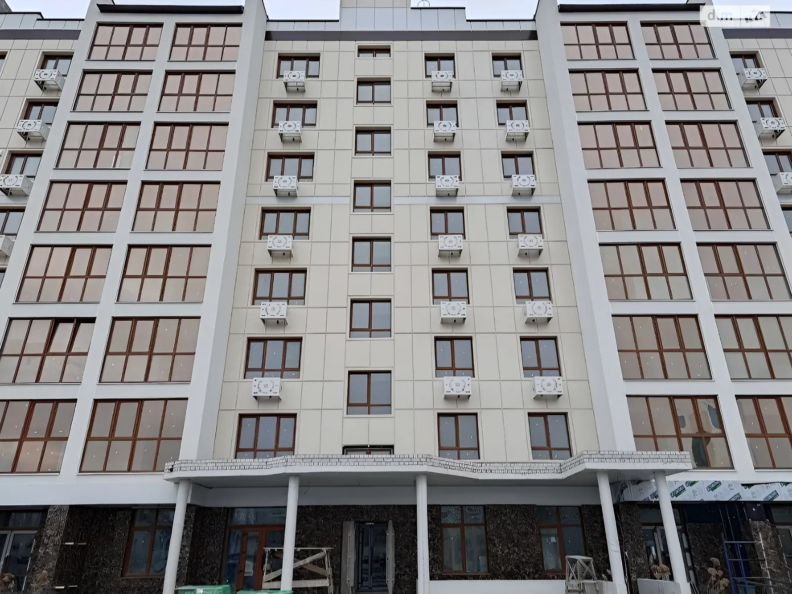 Продается 2-комнатная квартира 65 кв. м в Черкассах, ул. Сумгаитская, 15/5 - фото 1