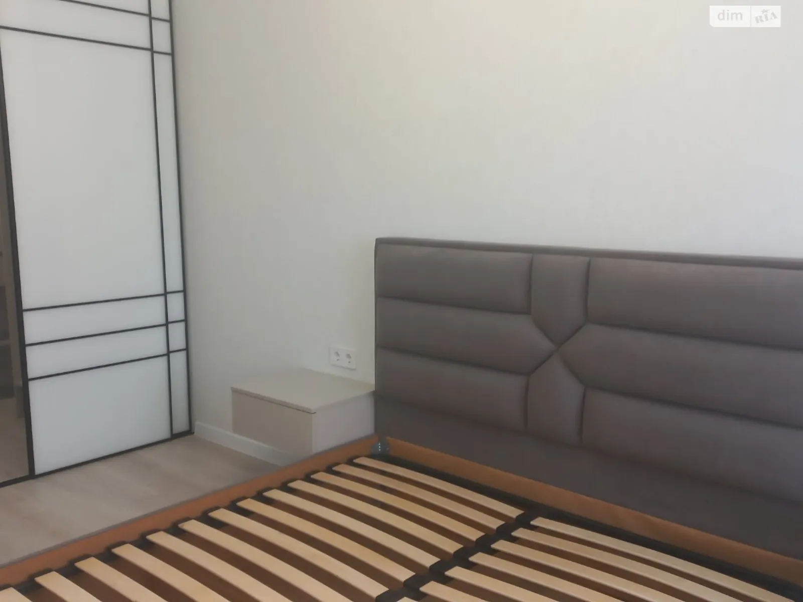 Продается 3-комнатная квартира 64 кв. м в Одессе, ул. Инглези, 2 корпус 8 - фото 1