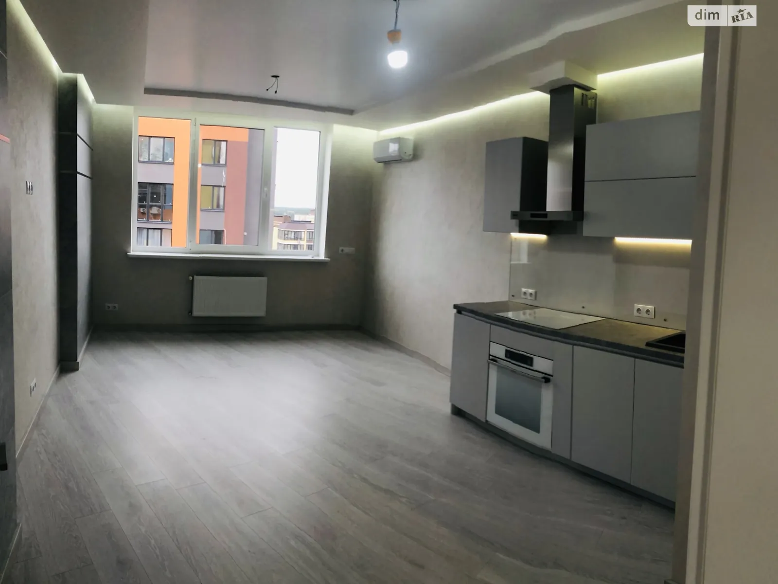 Продается 1-комнатная квартира 51.8 кв. м в Житомире, пр. Шпаковский, 25 - фото 1