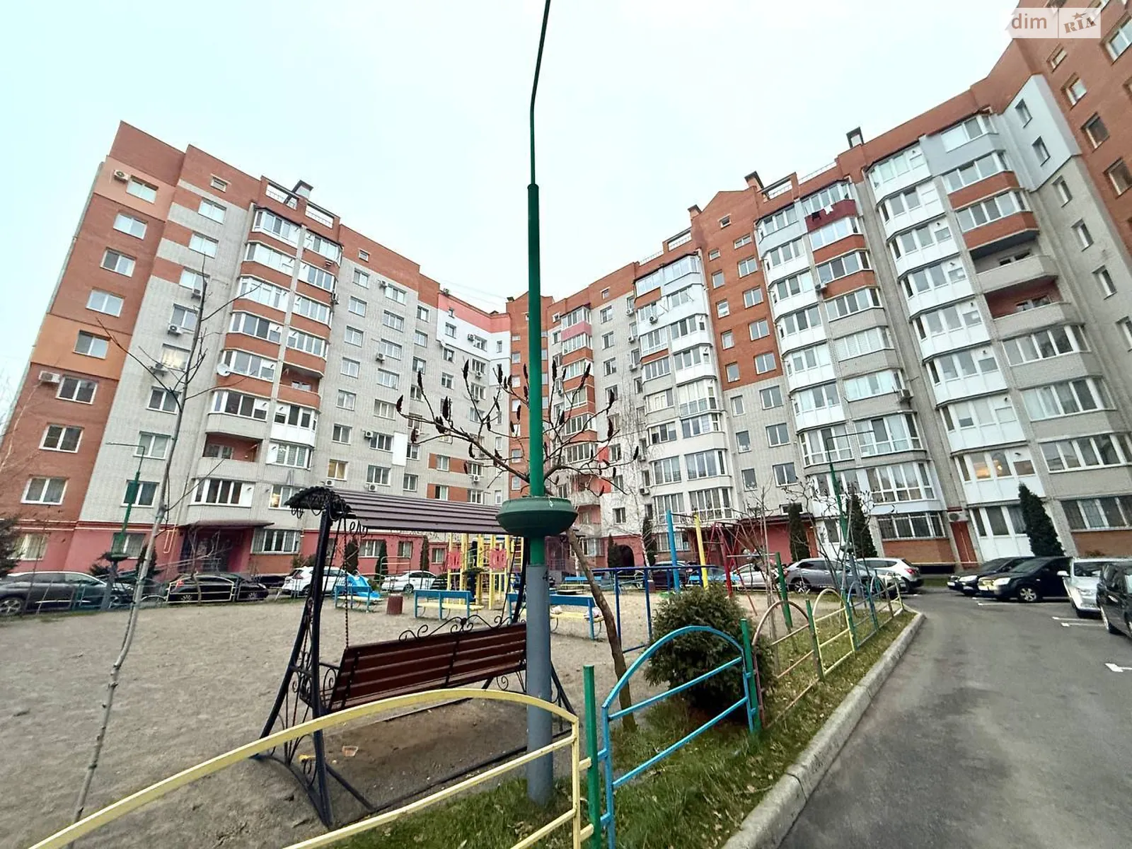 Продается 1-комнатная квартира 45 кв. м в Виннице, бул. Свободы, 1 - фото 1