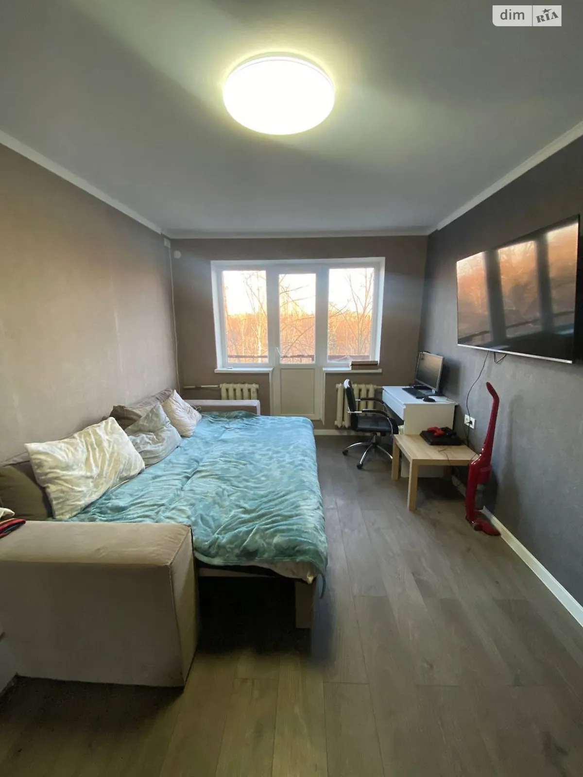 Продається 1-кімнатна квартира 32.6 кв. м у Кривому Розі, вул. Олександра Васякіна(Будьонного), 13 - фото 1
