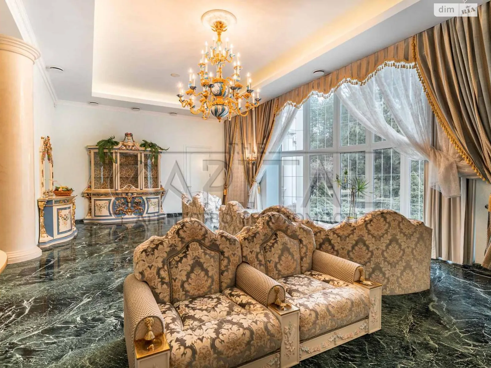 Продається будинок 3 поверховий 1200 кв. м з банею/сауною, цена: 770000 $ - фото 1