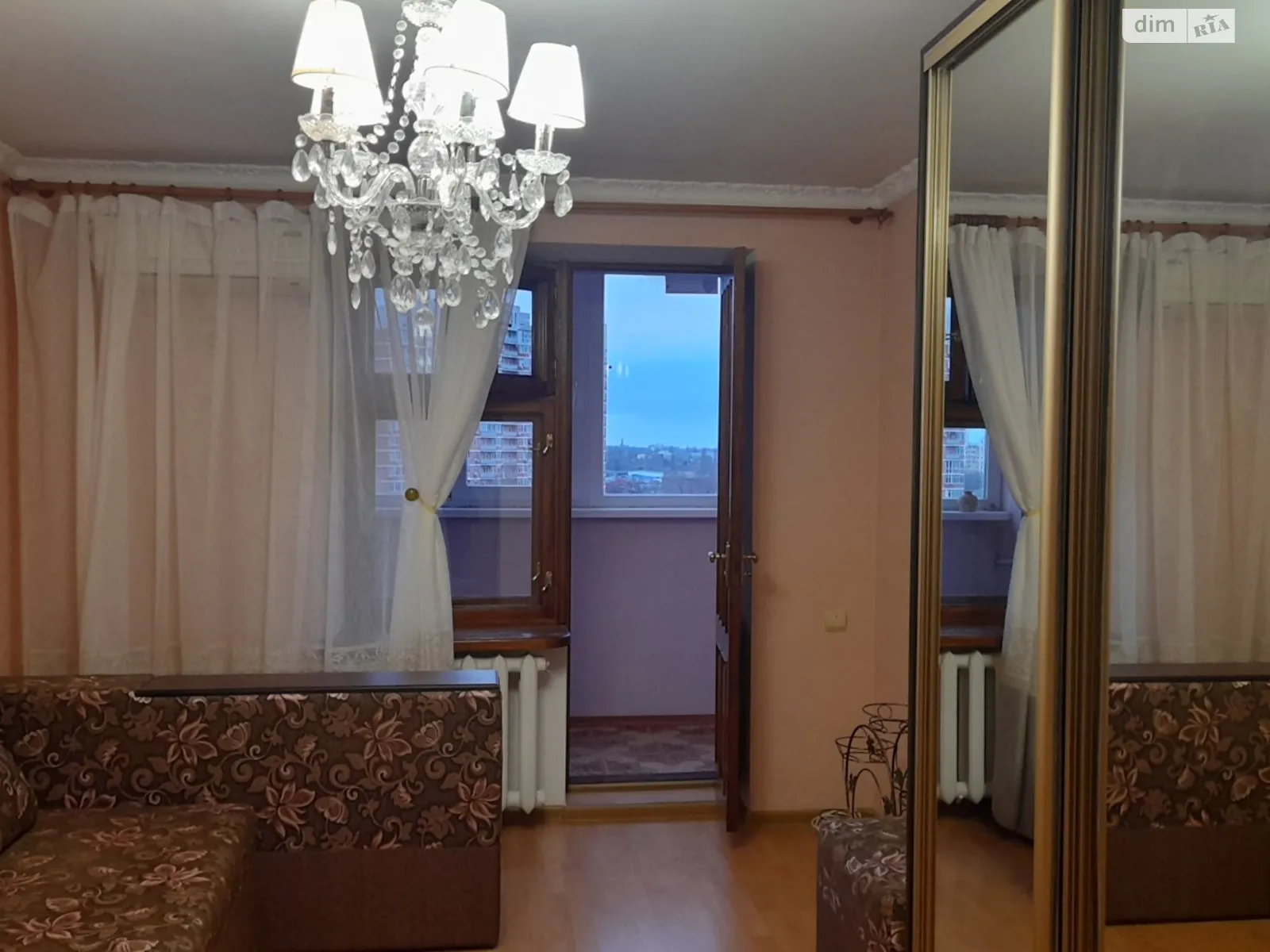 Продается 2-комнатная квартира 49 кв. м в Одессе, ул. Сергея Ядова - фото 1