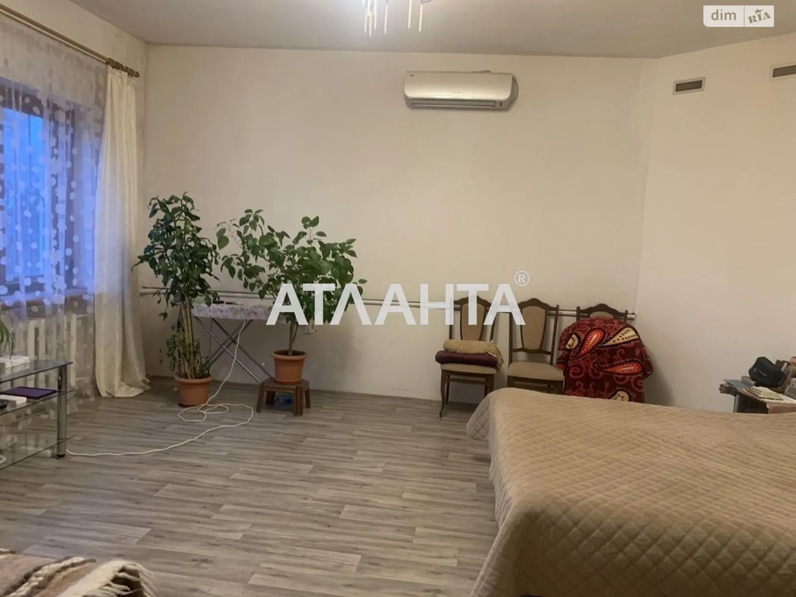 Продается дом на 4 этажа 346 кв. м с балконом, цена: 320000 $ - фото 1