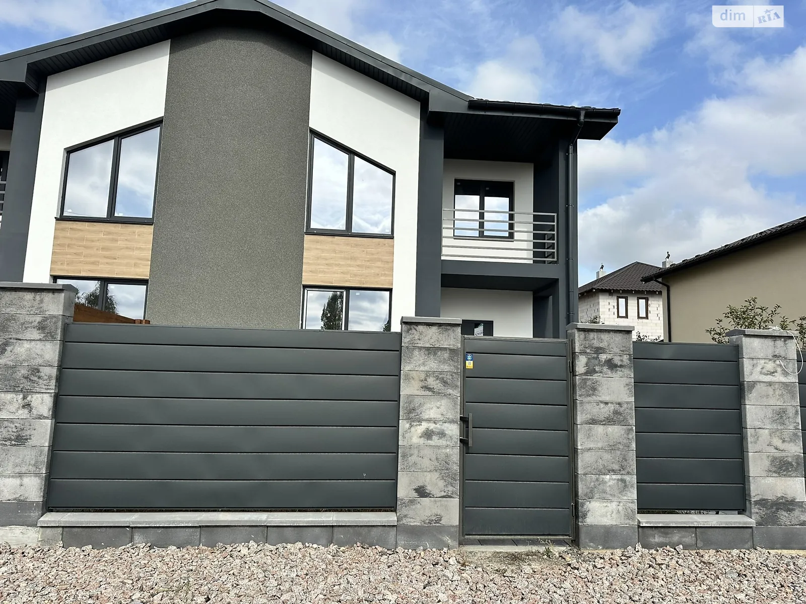 Продается часть дома 110 кв. м с садом, цена: 74000 $ - фото 1