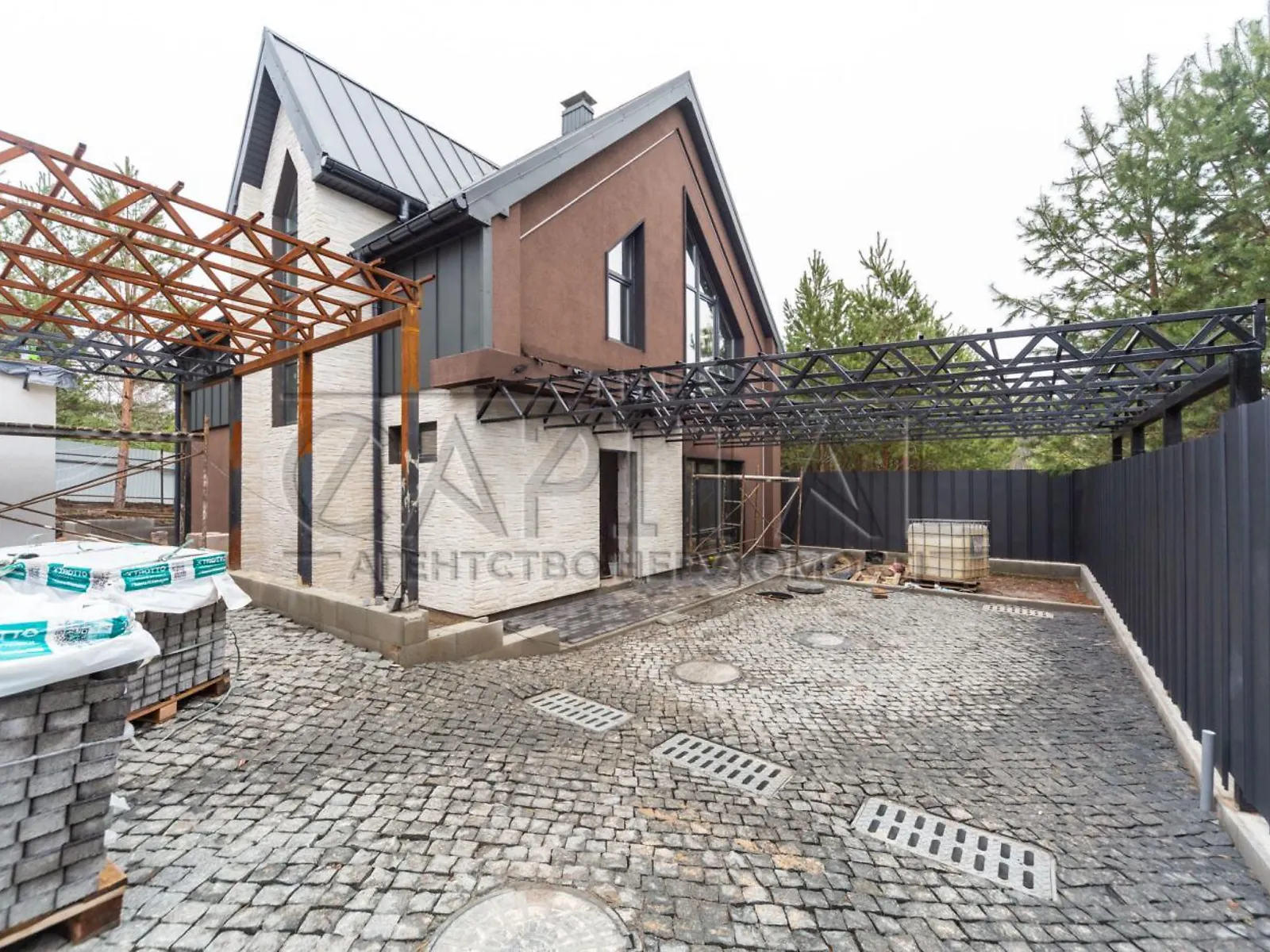 Продается дом на 2 этажа 154.2 кв. м с участком, цена: 151000 $ - фото 1