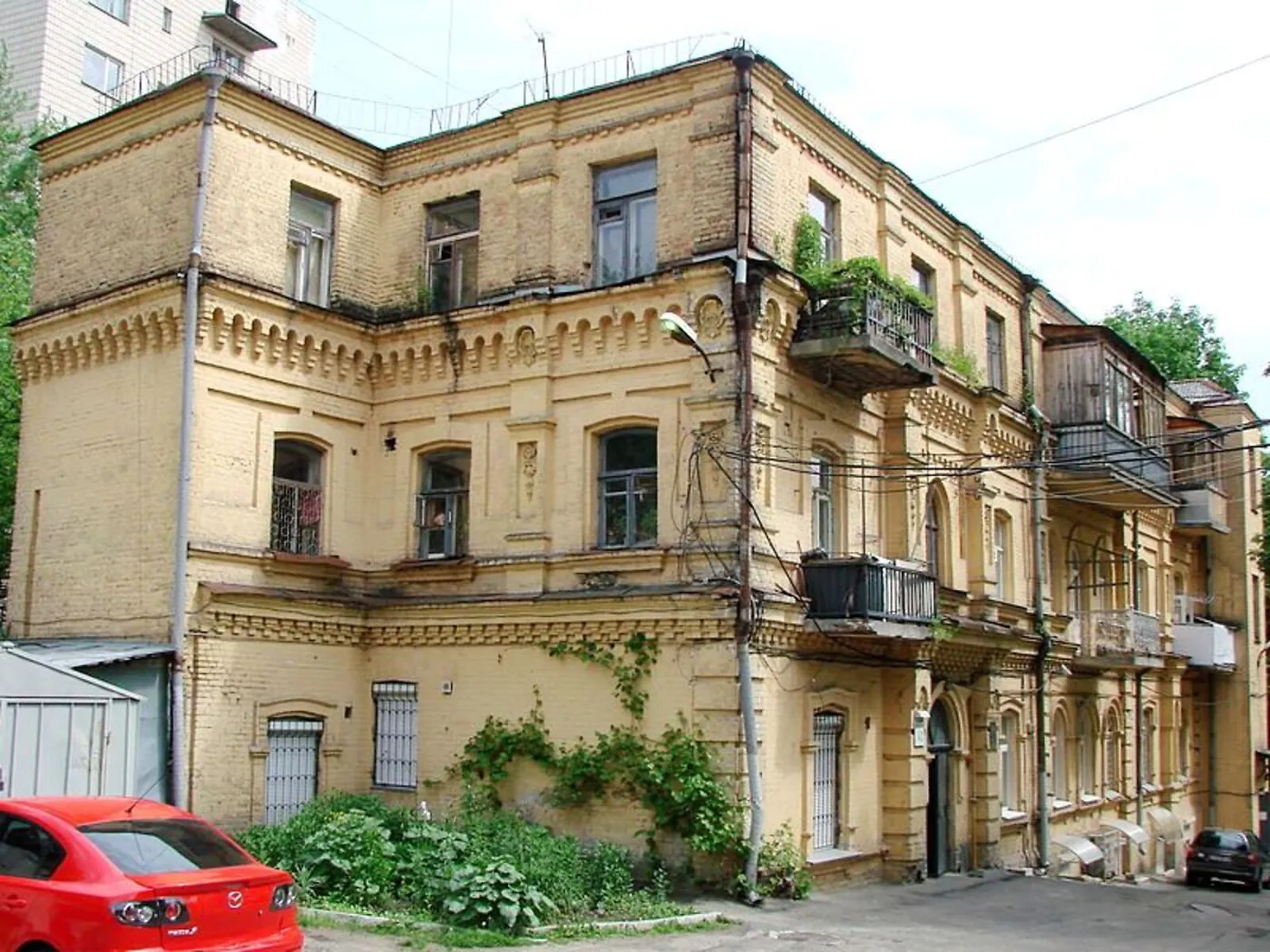 Продається 3-кімнатна квартира 72 кв. м у Києві, вул. Олеся Гончара, 43В - фото 1