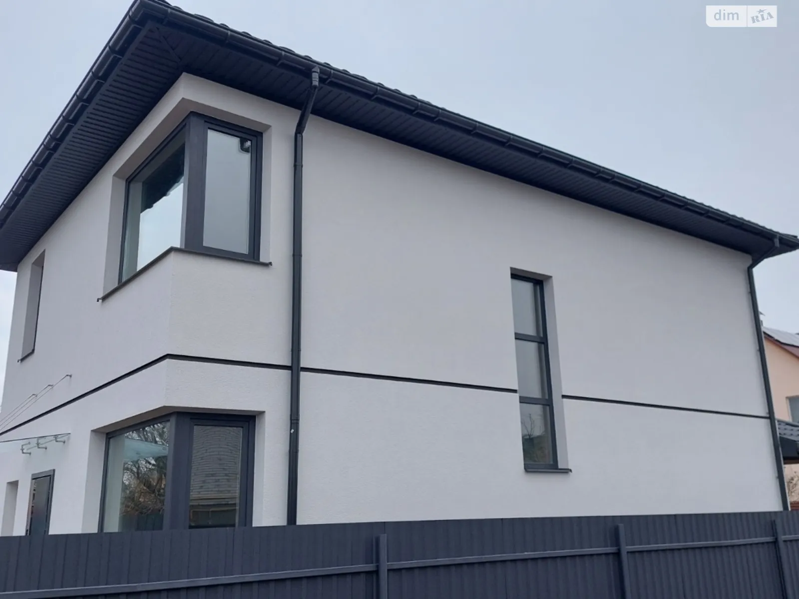 Продается дом на 2 этажа 127 кв. м с террасой, цена: 122000 $ - фото 1