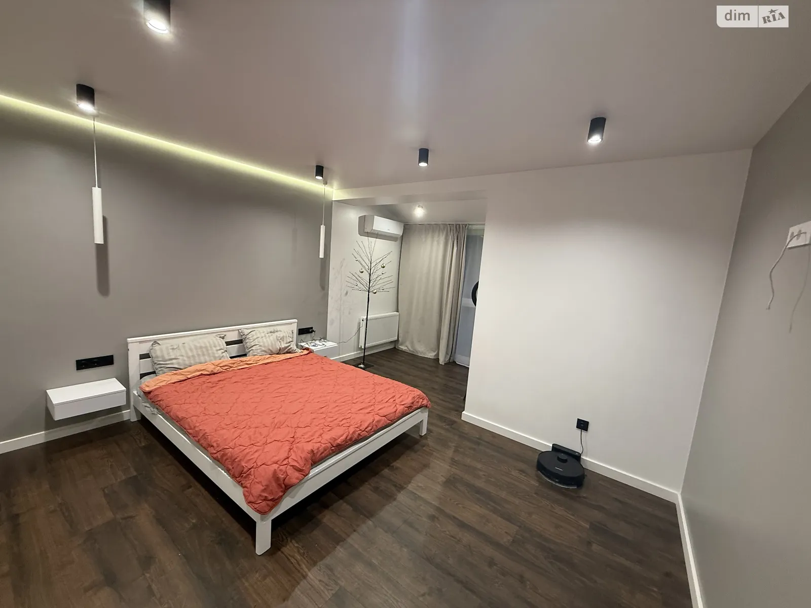 Сдается в оренду частина будинку 82 кв. м з гаражем, цена: 700 $ - фото 1