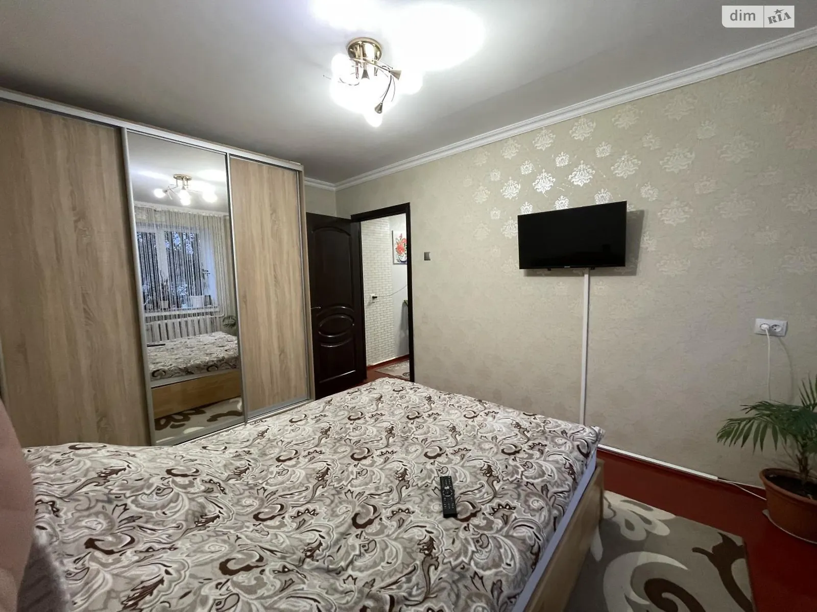 Продается 3-комнатная квартира 65.7 кв. м в, цена: 52500 $ - фото 1