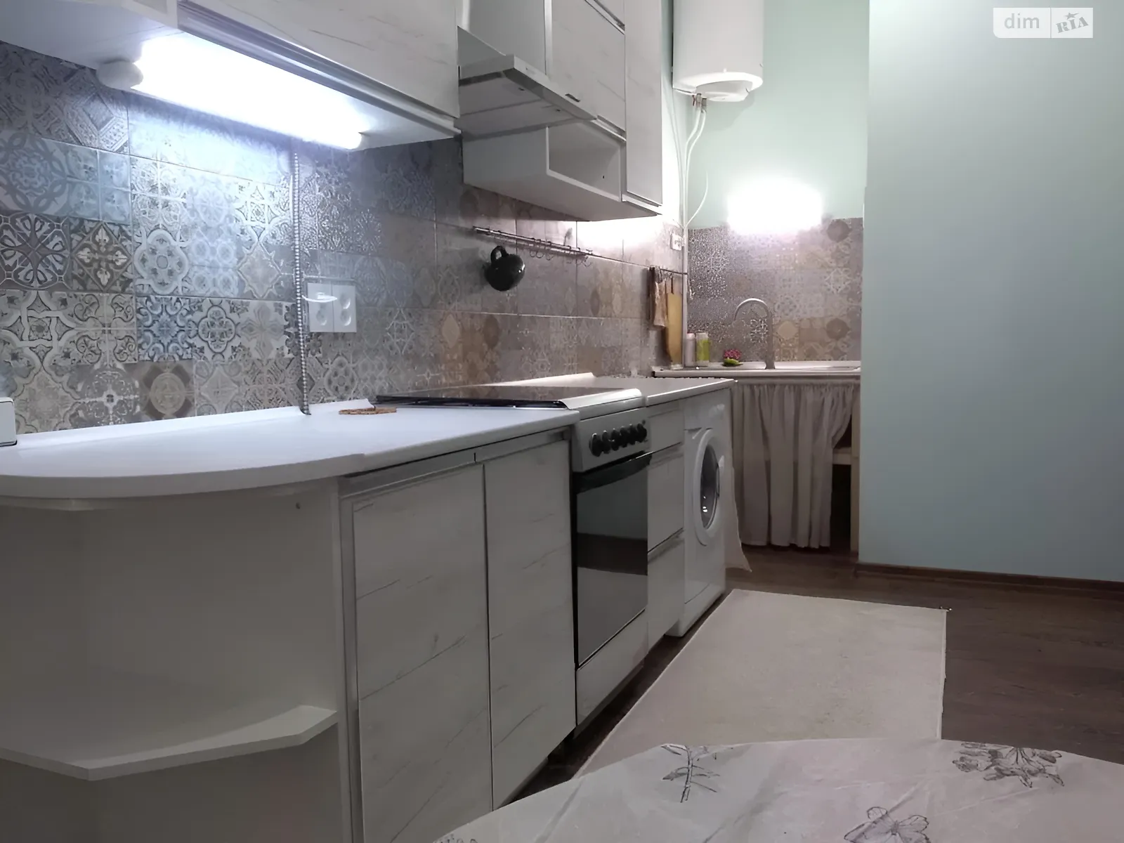 Здається в оренду 1-кімнатна квартира 32 кв. м у Львові, вул. Ярослава Мудрого, 12 - фото 1