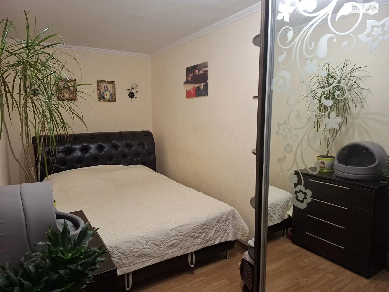 Продается 2-комнатная квартира 42.7 кв. м в Каменском, ул. Уманская(Ухтомского), 39 - фото 1