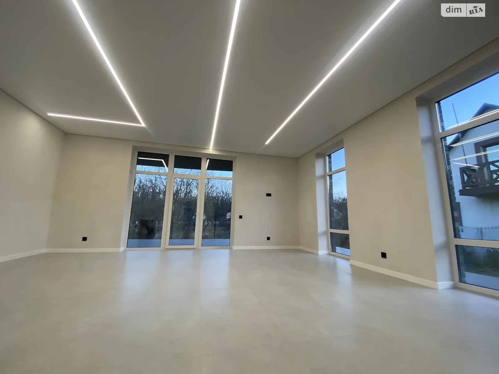 Продается одноэтажный дом 95 кв. м с мансардой, цена: 135000 $ - фото 1