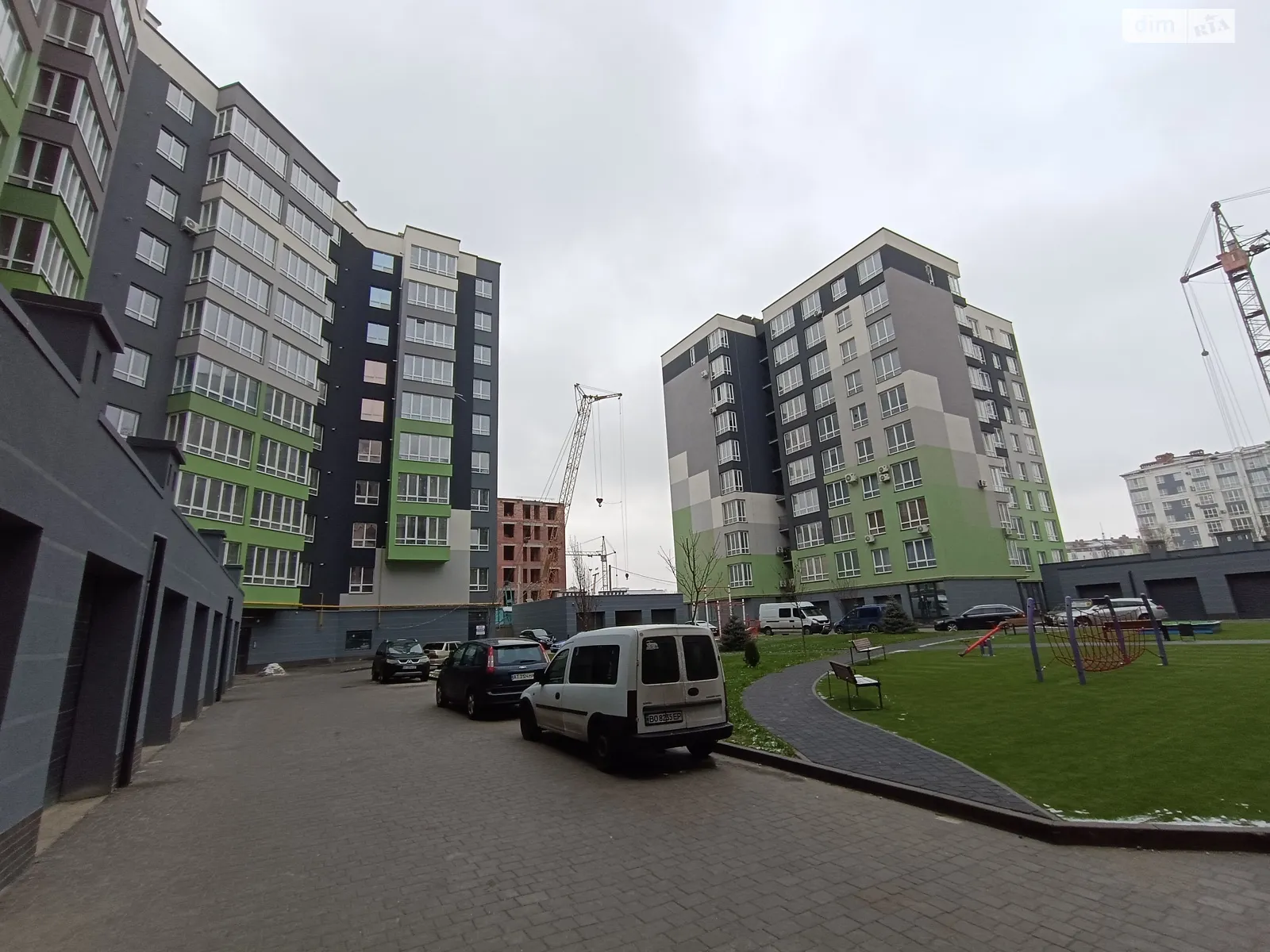 Продается 3-комнатная квартира 88.6 кв. м в Ивано-Франковске, ул. Гетьмана Ивана Мазепы, 170-3 - фото 1