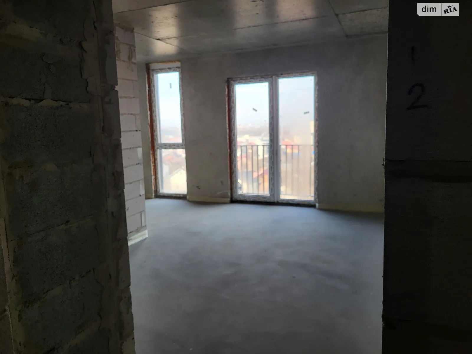 Продается 2-комнатная квартира 72.6 кв. м в Ивано-Франковске, ул. Ленкавского, 2А - фото 1